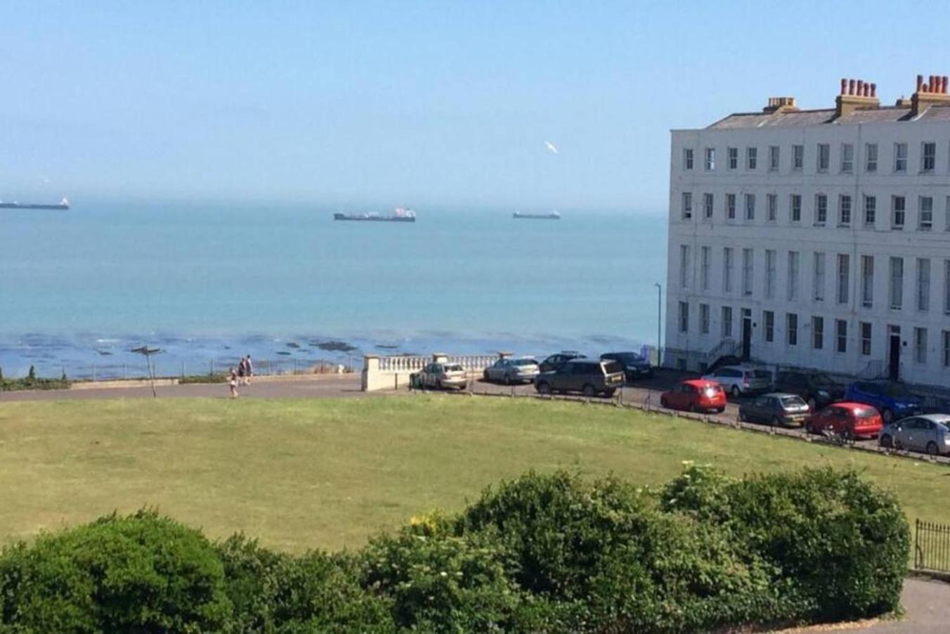 Captain'S Quarters - Stunning Sea Views Lejlighed Margate Eksteriør billede